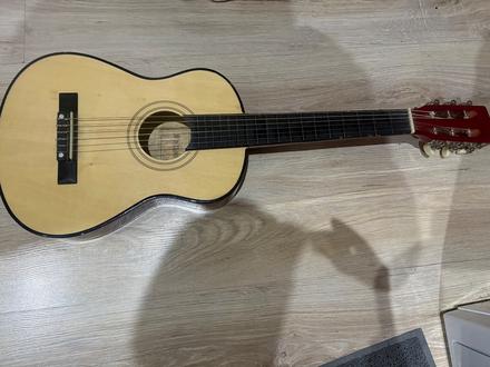Gitara klasická bontempi, 