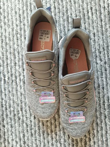 Nové botasky /poštovné v cene/, skechers,38