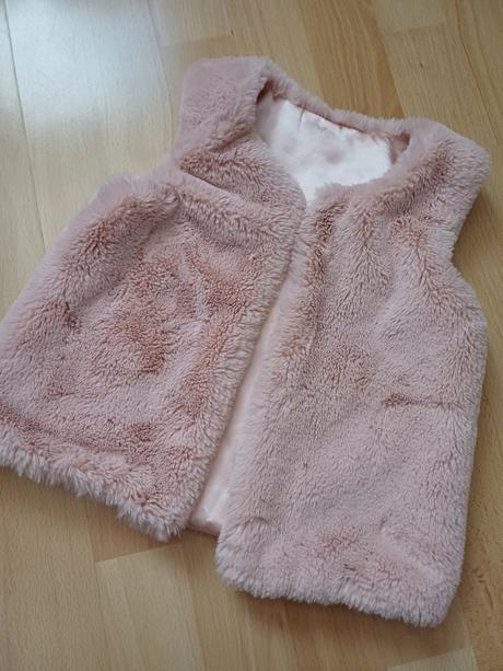 Jemná plyšová vestička, matalan,92