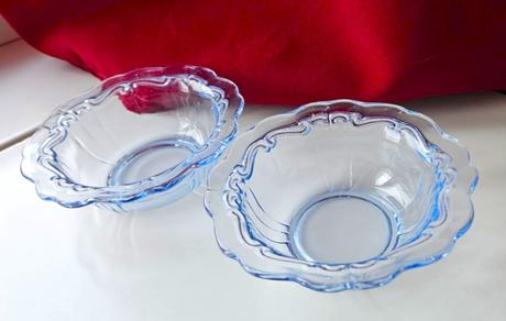 2 sklenené misky, modré, 12 x 4 cm, 