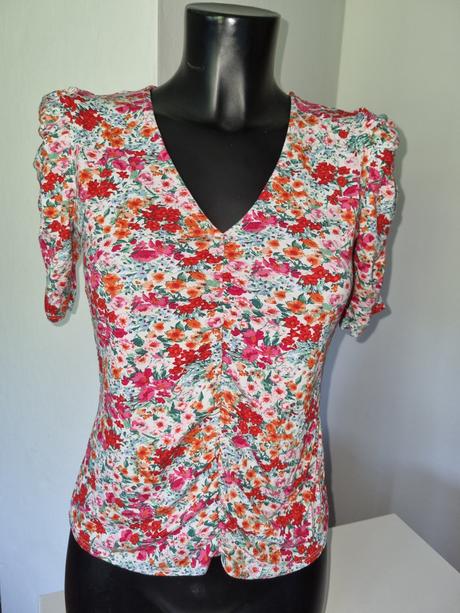 Damske tricko, new look,38