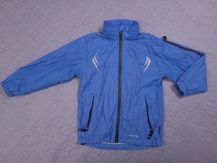 Lewro prechodna bunda, kapucna schovana v golieri, lewro,122