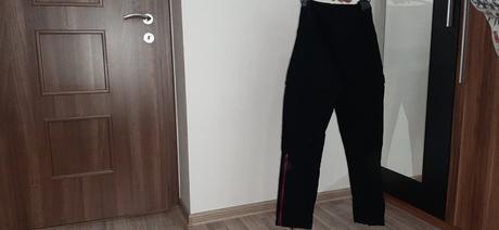 Turistické nohavice, 36