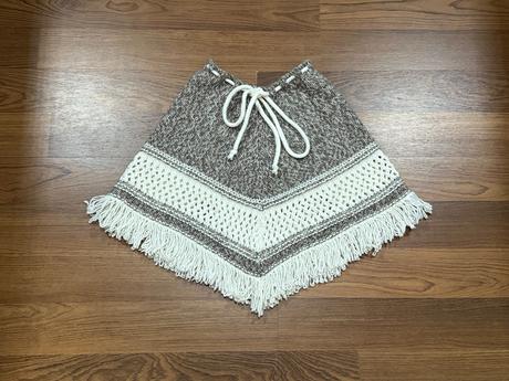 Pončo, benetton,128