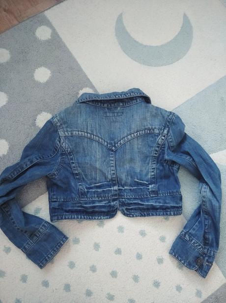 Moderná dámska riflovka, m