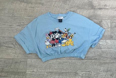 Croptop mickey mouse, bershka,m