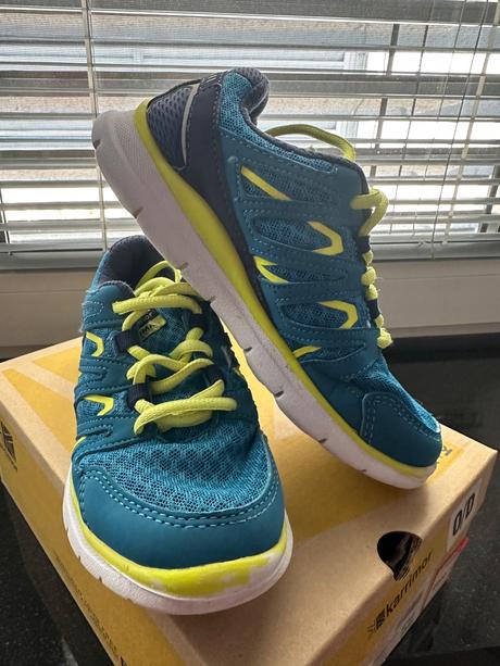 Super lahke tenisky, karrimor,31