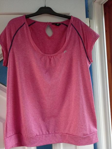 Pekne tričko č.44, uk 16, f&f,l