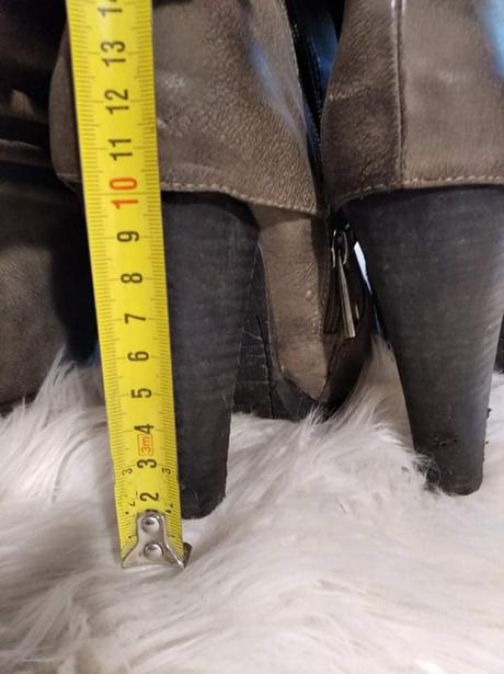 Hnede cizmy, 36