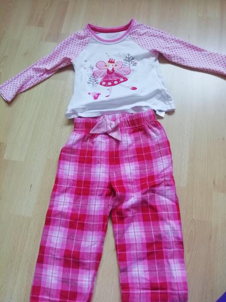 Dievčenské pyzamko, marks & spencer,98