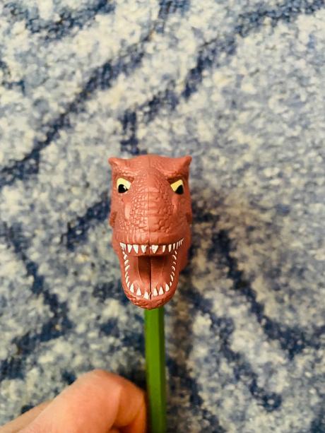Dinosaurus na ceruzku,