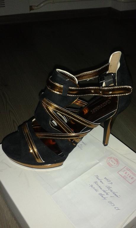 Elegantné sandálky, veľ. 40, 15 eur, deichmann,40