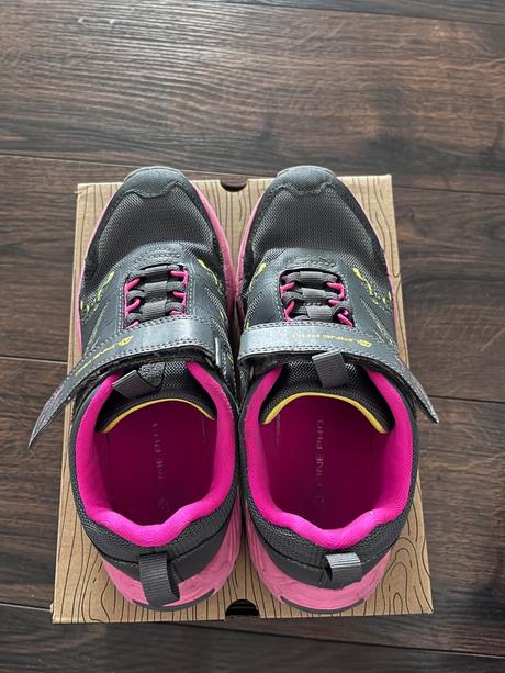 Turistické tenisky, alpine pro,35