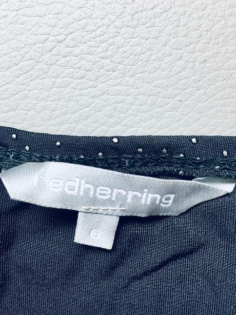 Damske tricko na rameno red hereing, 36