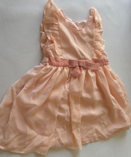 Prekrasne saty oblecene 2 hodiny, pepco,92