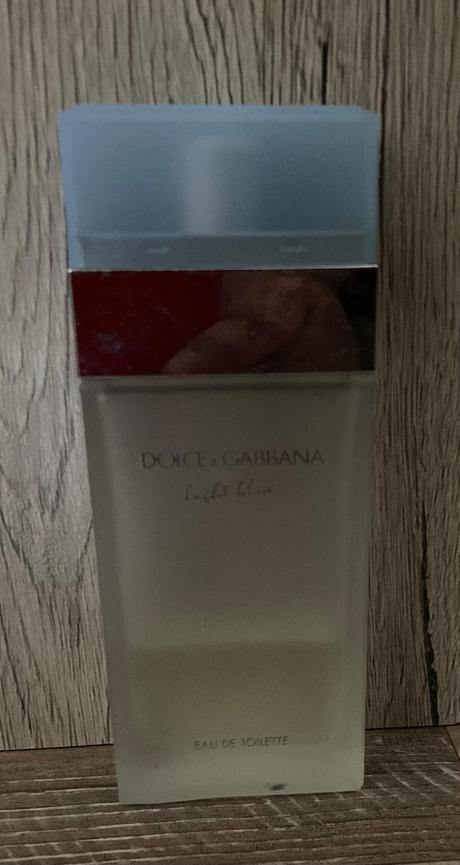 Parfém dolce&gabbana light blue,