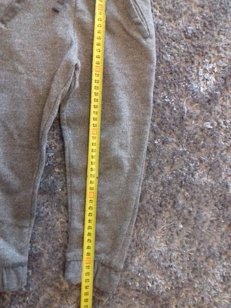 Strieborné teplacky, pepco,98