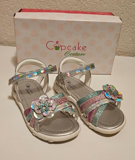 Sandálky, cupcake,26