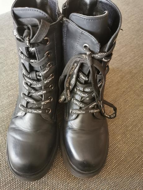 Vysoké šnurovacie topánky deezee, 35