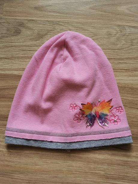 Čiapka motýlik, 98