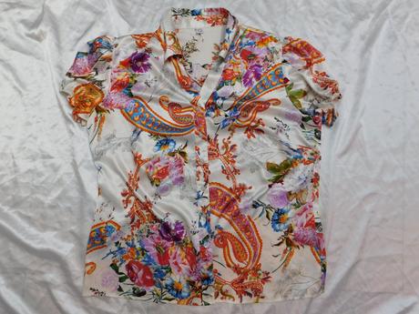 Velmi pekna kvalitna bluzka, 48