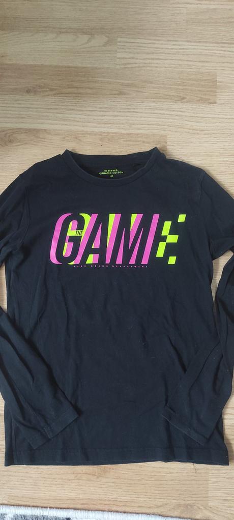 Tricko, reserved,146