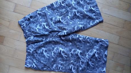 .šedozelene kraťasy, kids,140