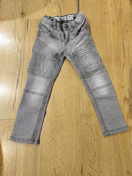 Chlapčenské rifliky, dopodopo,104