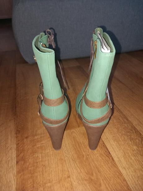 Zelené topánky na platforme 38cky, 38