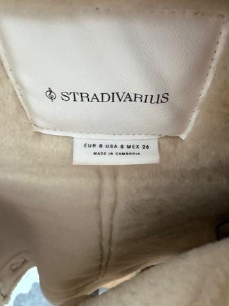 Zimná bunda, stradivarius,s