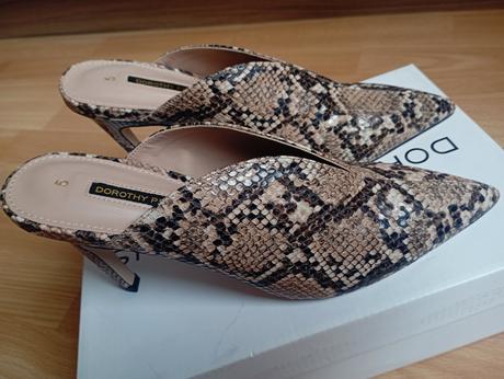 Lodičky na vyššom podpätku nové, 38