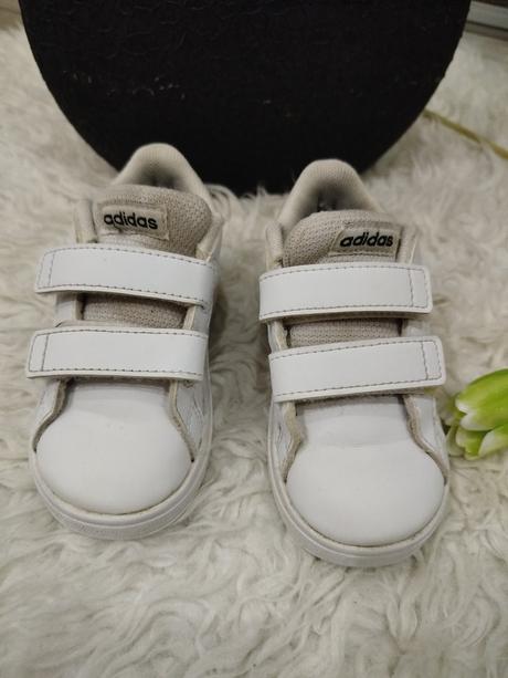 Biele botasky adidas 22, adidas,22