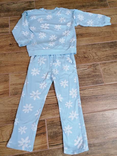 Tepláky, sinsay,122