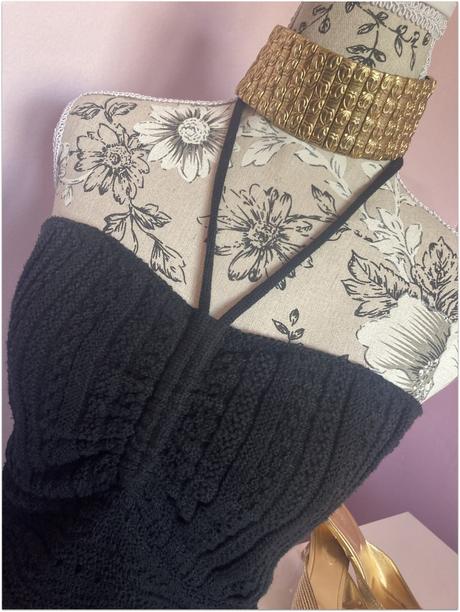 Zlatý choker náhrdelník zn.zara, zara