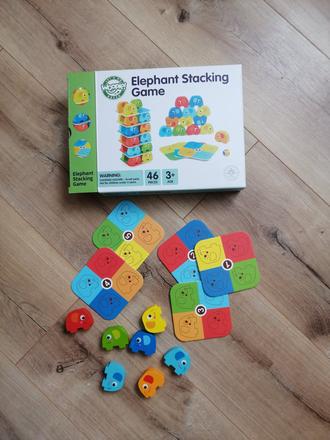 Stohová hra, triedenie farieb a tvarov, 