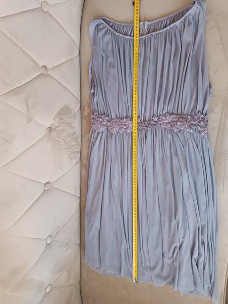 Šaty bez rukávov, l