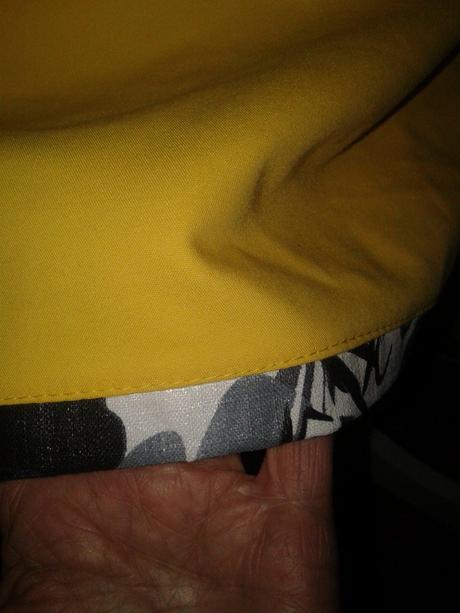 Elastické žlté šaty po boku s vsadením veľ. 40, 40