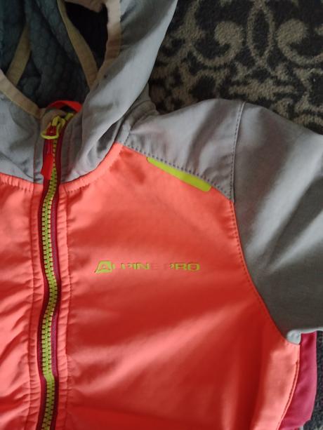 Dievč.softshellova bunda zn.alpine pro veľ.116-122, alpine pro,116