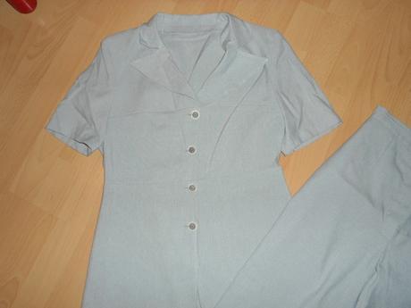 Nohavicovy kostym, s