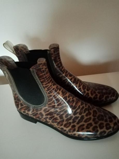 Gumáky s leopardim vzorom, 40