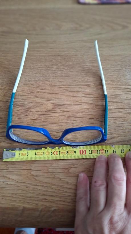 Dioptrické okuliare zn. lacoste, lacoste