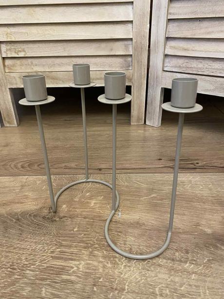 Kovový svietnik na 4 vysoké sviečky - sivohnedý, 