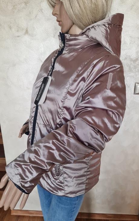 Obojstranná vetrovka - pc 260 eur, m