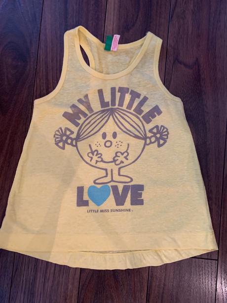 Rifle a tričká benetton, 104–116