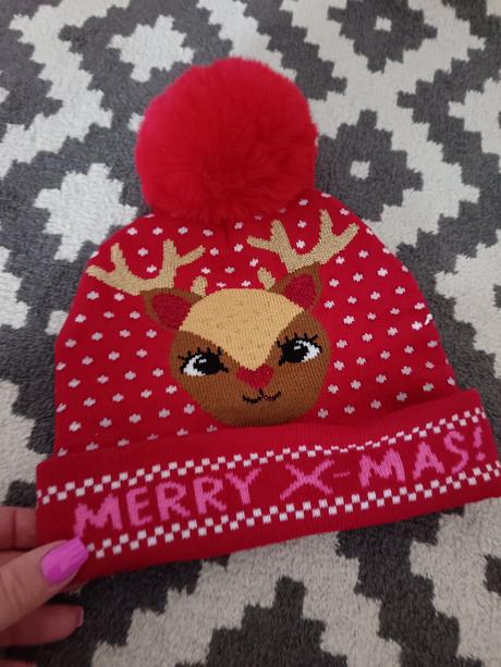 Červená čiapka s brmboľcom, h&m,128