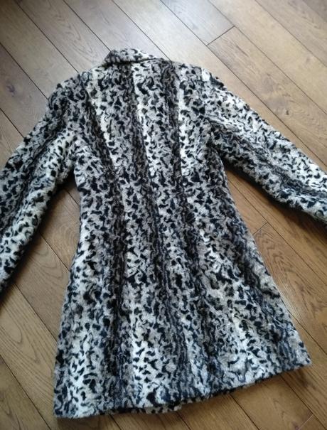 Zimny kabat slovensky vyrobok, s