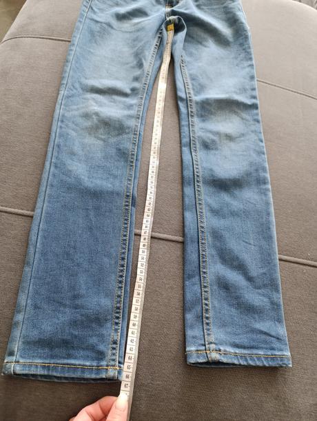 Chlapčenské levis rifle, levis,140