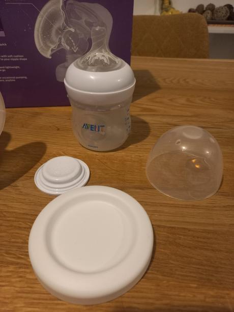 Nepouzivana odsavacka mlieka philips avent, 