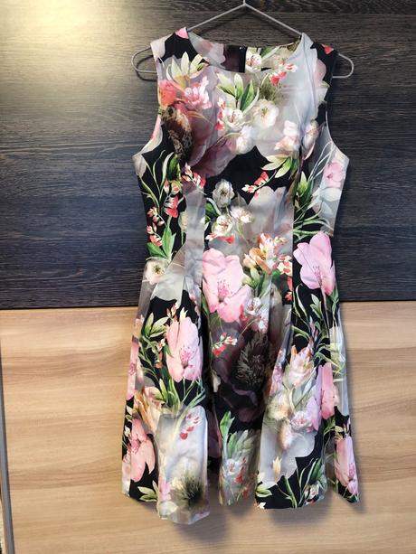 Kvetovane saty bez rukavov 38, orsay,38