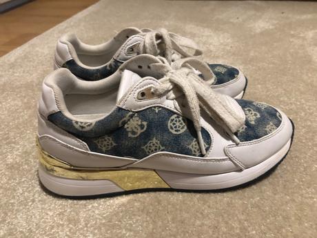 Tenisky guess, guess,36